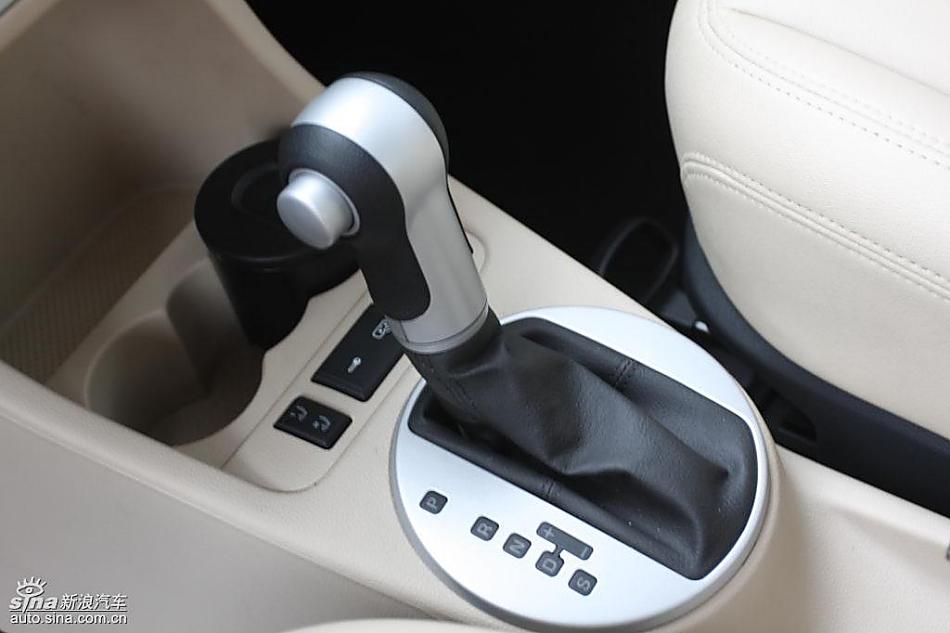 上海大众斯柯达Fabia晶锐内饰实拍