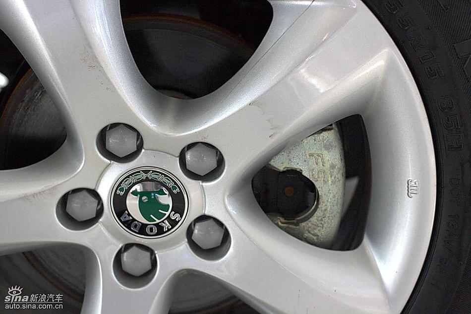 斯柯达晶锐到店实拍