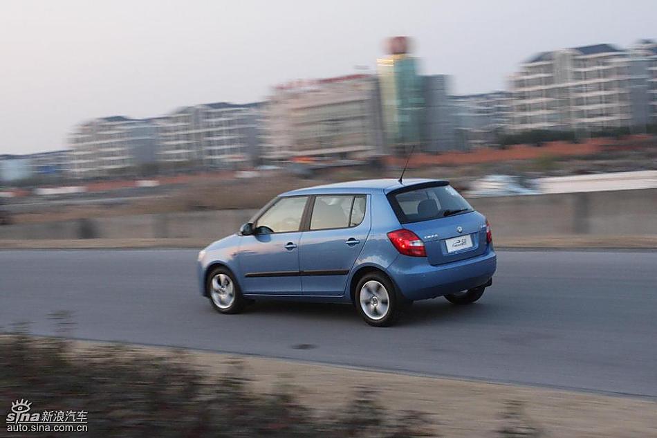 上海大众斯柯达Fabia晶锐试驾组图