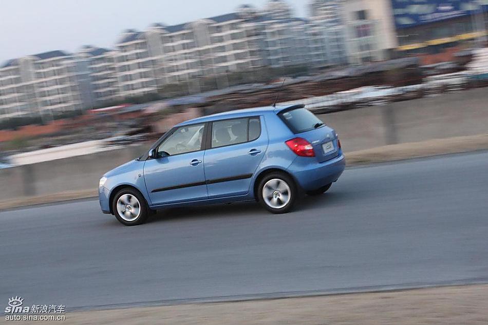 上海大众斯柯达Fabia晶锐试驾组图