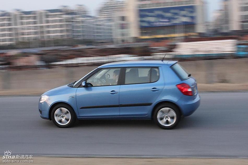 上海大众斯柯达Fabia晶锐试驾组图