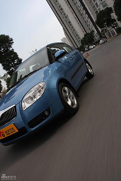 上海大众斯柯达Fabia晶锐试驾组图