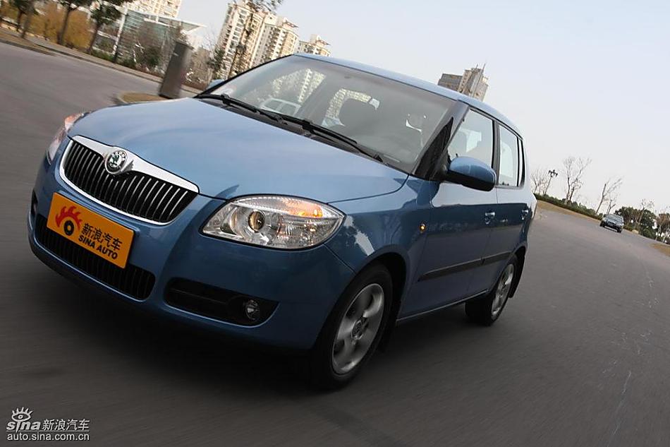 上海大众斯柯达Fabia晶锐试驾组图