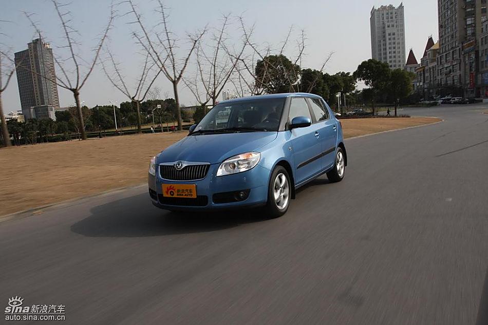 上海大众斯柯达Fabia晶锐试驾组图