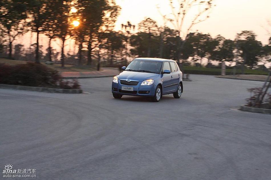 上海大众斯柯达Fabia晶锐试驾组图