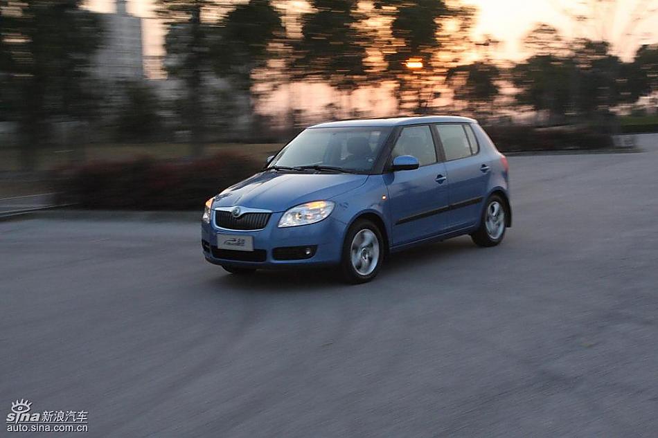上海大众斯柯达Fabia晶锐试驾组图