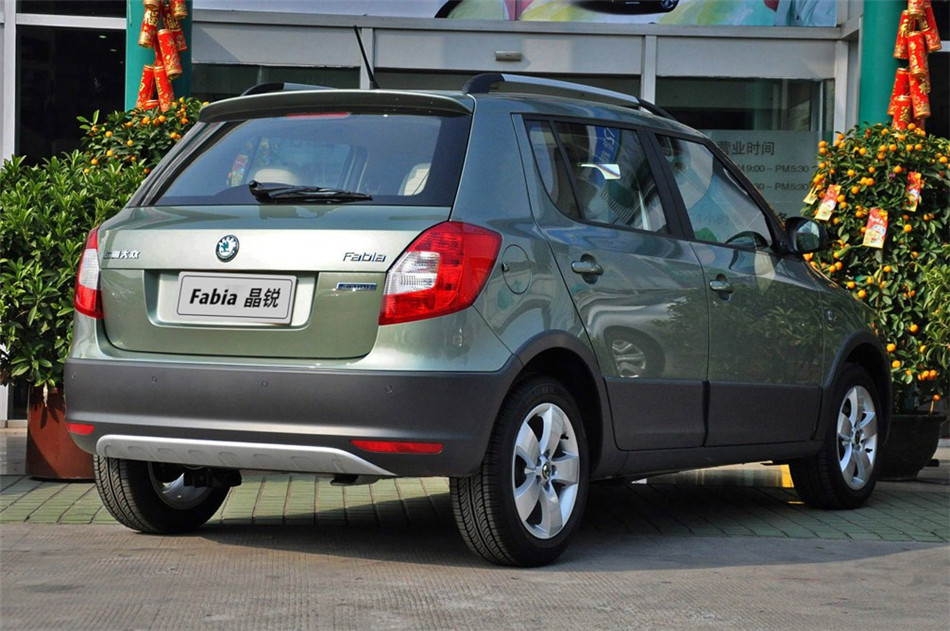 2012款 1.6L AT Scout 外观