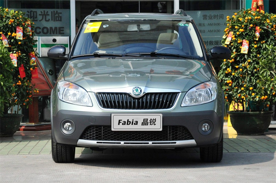 2012款 1.6L AT Scout 外观