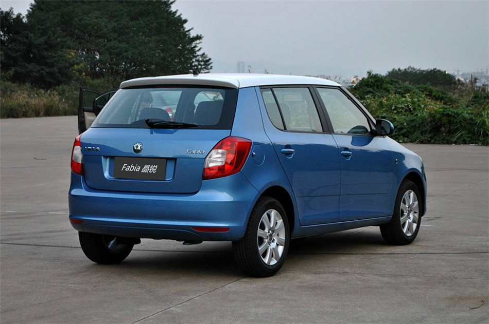 2012款 1.4L MT 晶灵版 外观