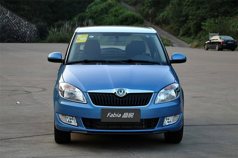 2012款 1.4L MT 晶灵版 外观