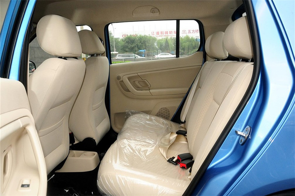 2013款晶锐 1.4L自动晶致版