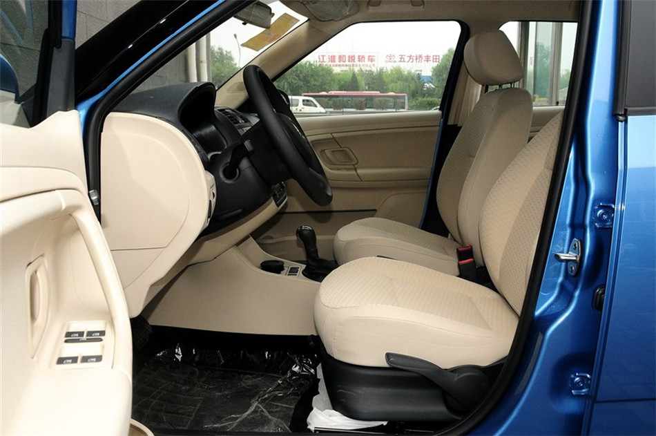 2013款晶锐 1.4L自动晶致版