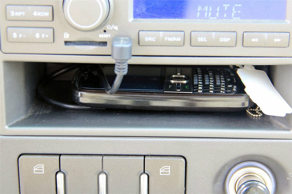 2011款众泰5008 1.3L 自动舒适型