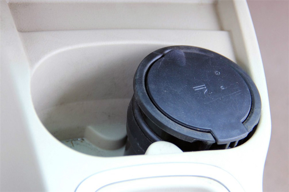 2011款众泰5008 1.3L 自动舒适型