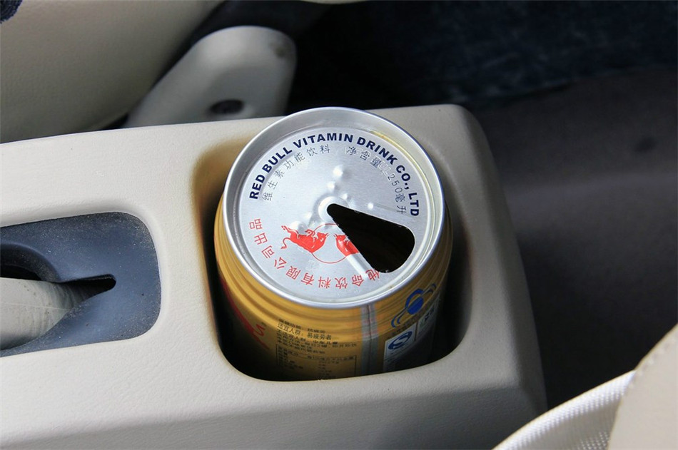 2011款众泰5008 1.3L 自动舒适型