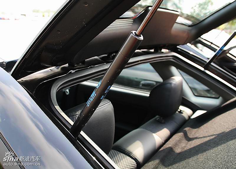 伊兰特Sports内饰