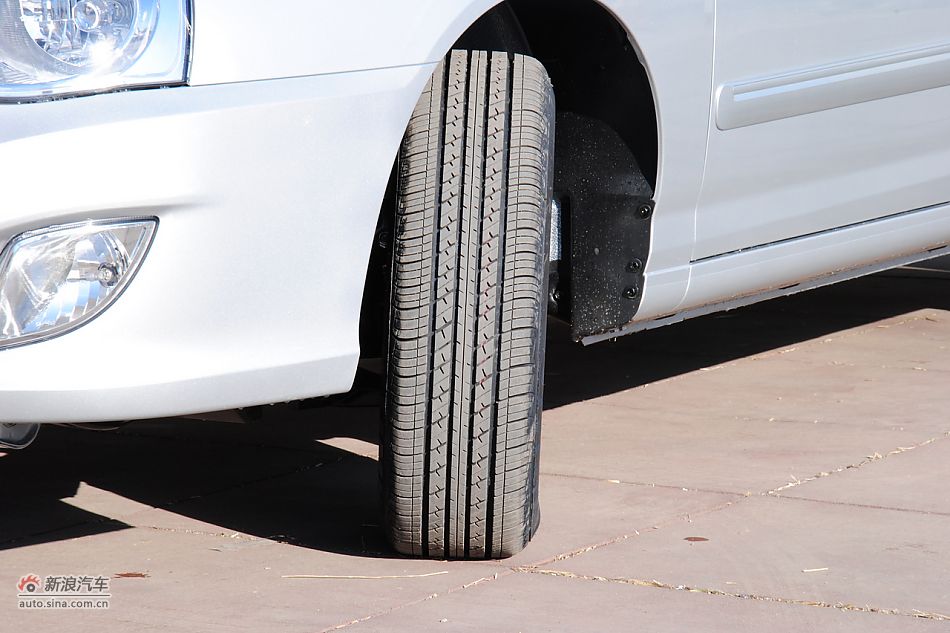 2011款伊兰特到店高清实拍