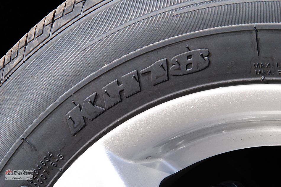 2011款伊兰特到店高清实拍