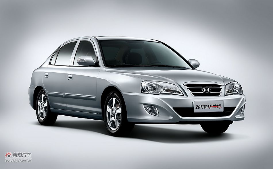 2011款伊兰特外观