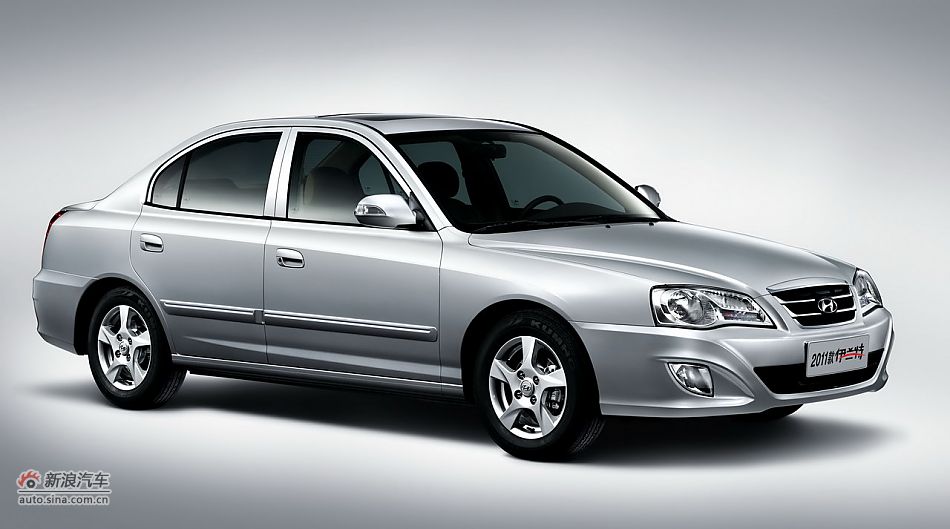 2011款伊兰特外观