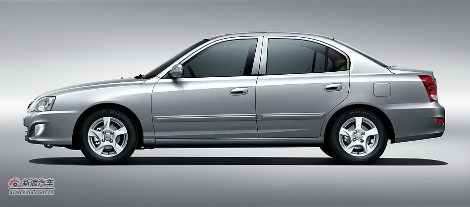 2011款伊兰特外观