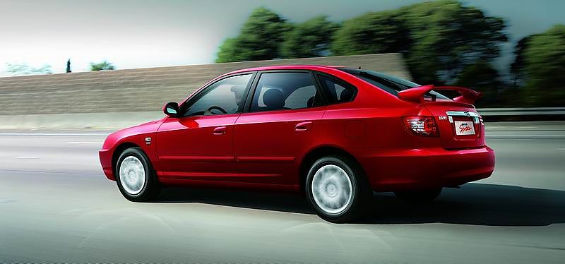 伊兰特Sports外观