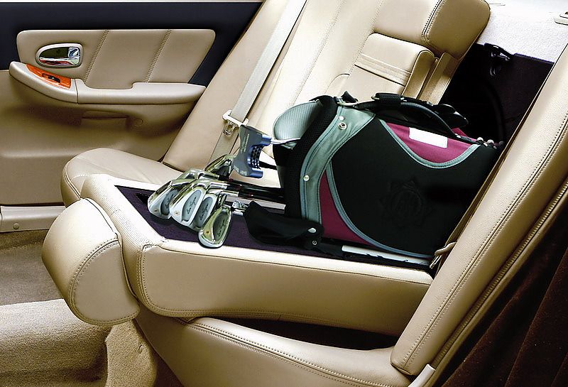 07款伊兰特可拆分折叠后座椅