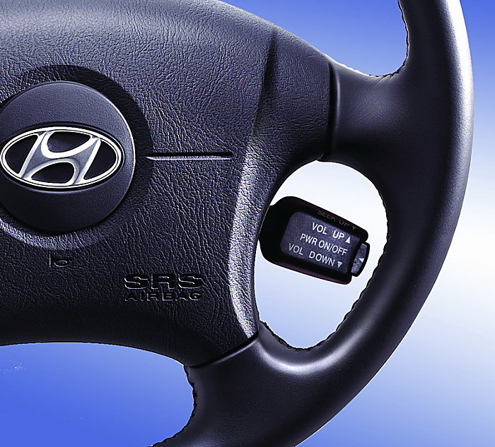 07款伊兰特方向盘音响遥控