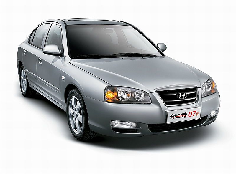 07款伊兰特外观