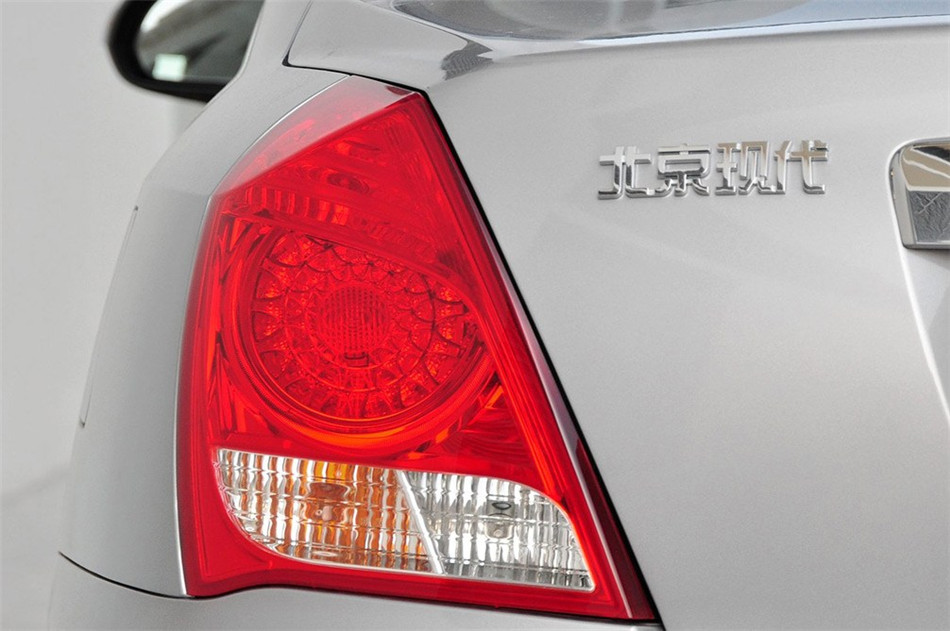 伊兰特 2011款 1.6L AT 舒适型