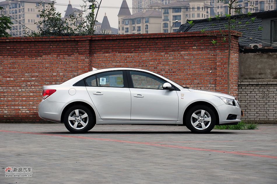 2011款科鲁兹实拍