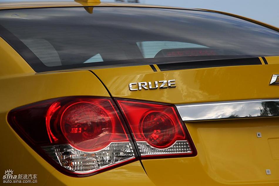 小黄蜂版科鲁兹实拍图