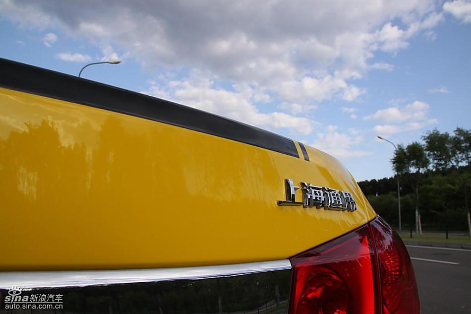 小黄蜂版科鲁兹实拍图