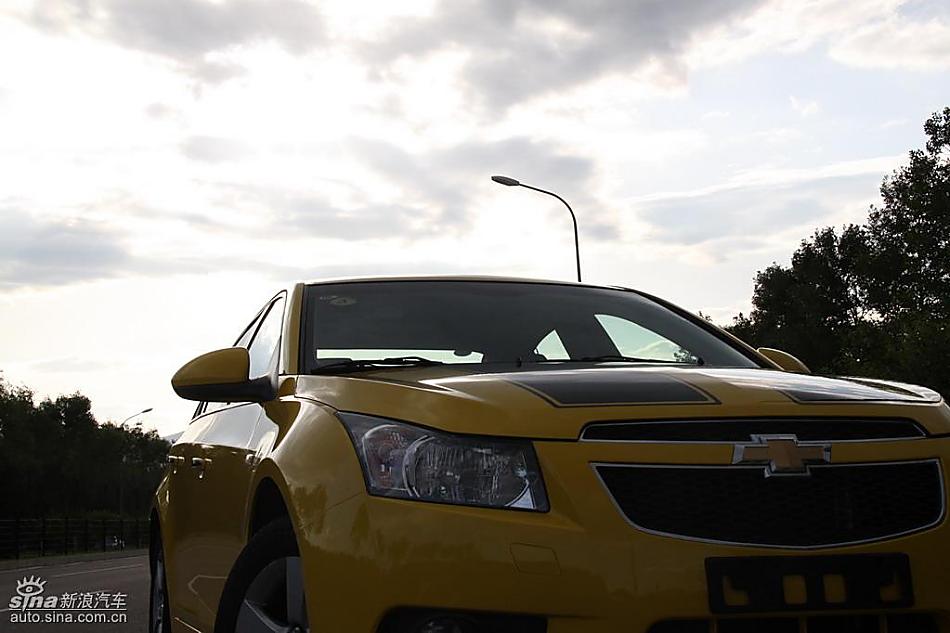 小黄蜂版科鲁兹实拍图