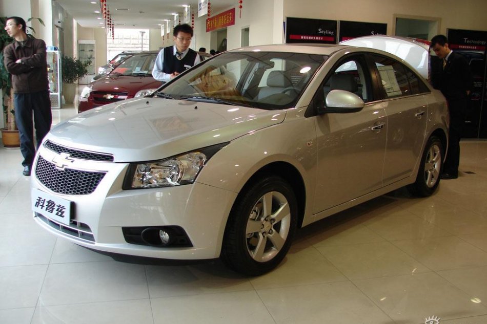 通用雪佛兰科鲁兹到店实拍-外观