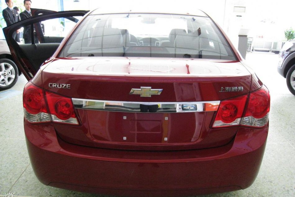 雪佛兰科鲁兹到店实拍