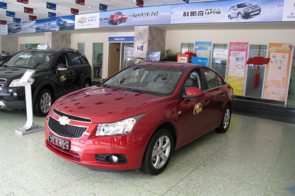 雪佛兰科鲁兹到店实拍