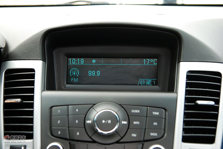 科鲁兹1.6T中控台细节