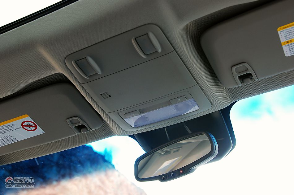 科鲁兹1.6T内饰车顶