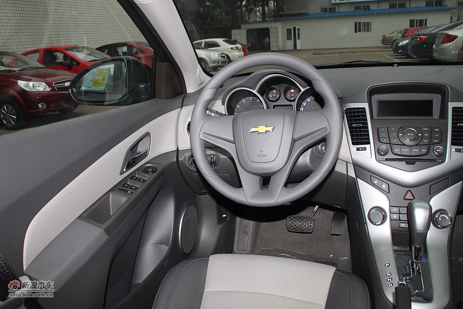 2009款科鲁兹1.8SE自动