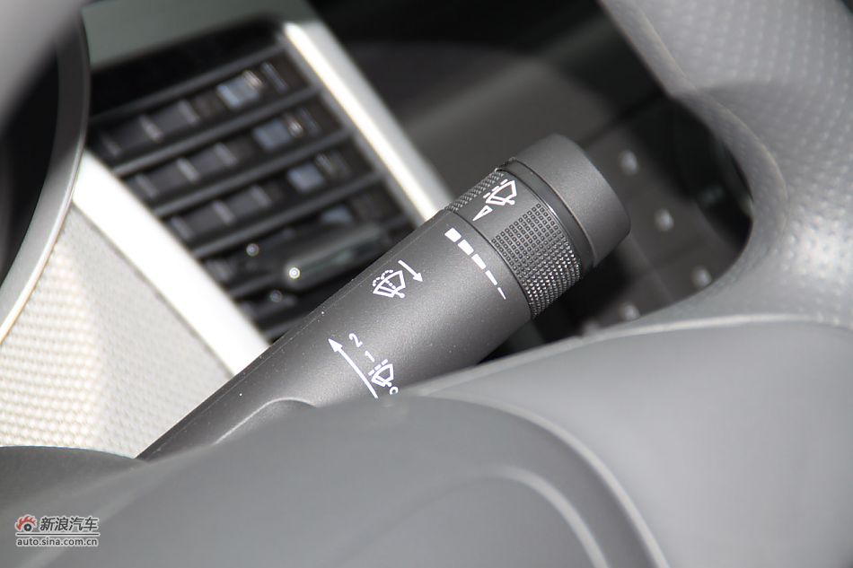 2009款科鲁兹1.8SE自动