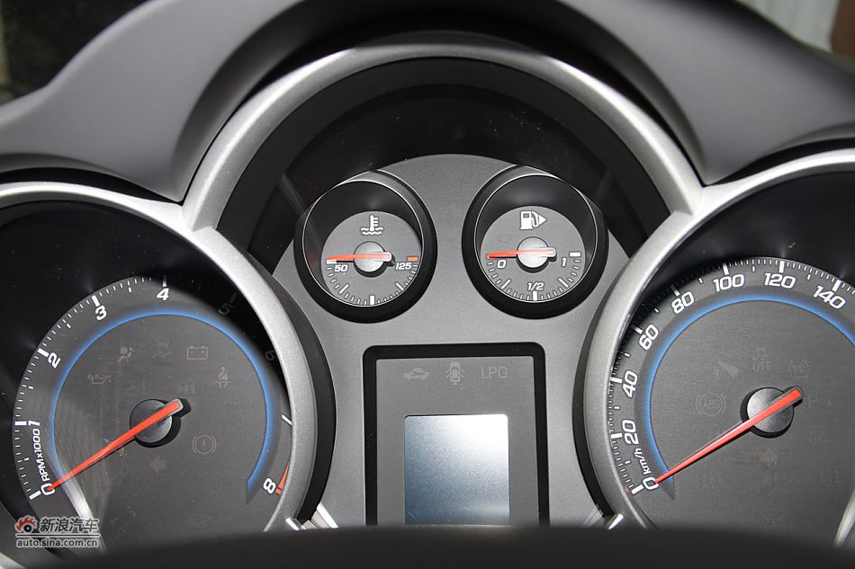 2009款科鲁兹1.8SE自动