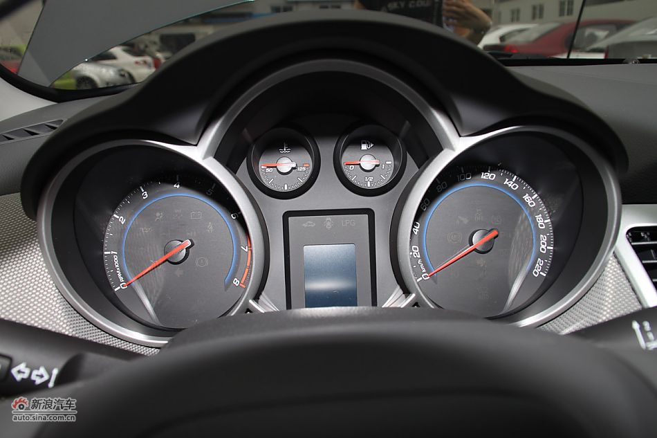 2009款科鲁兹1.8SE自动