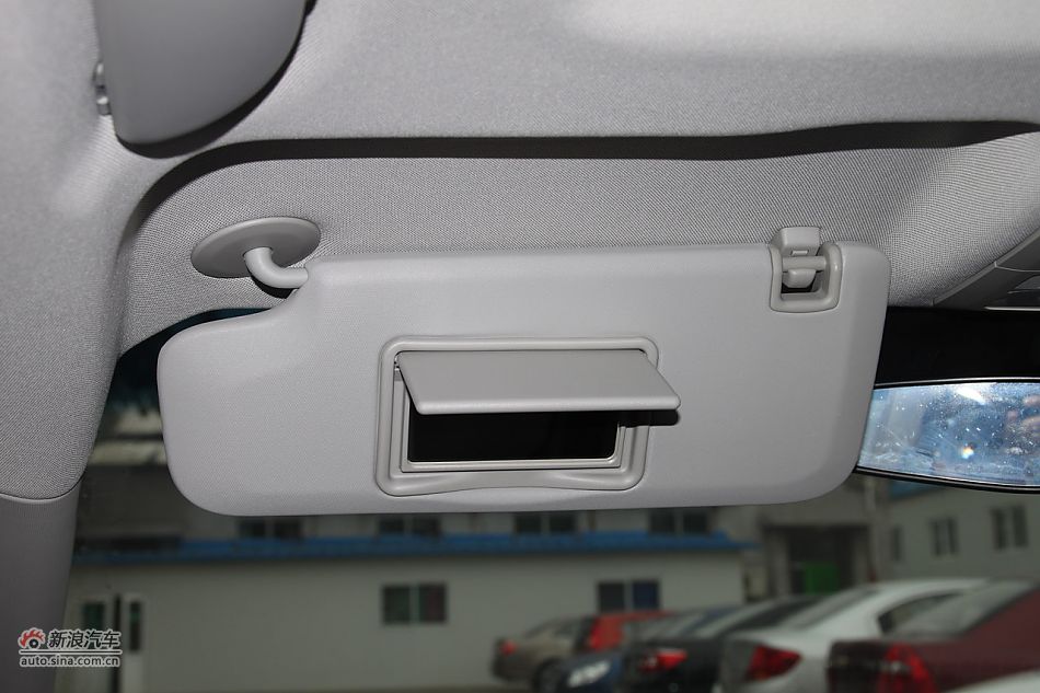 2009款科鲁兹1.8SE自动