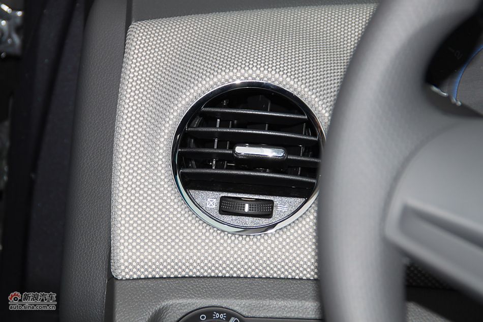 2009款科鲁兹1.8SE自动