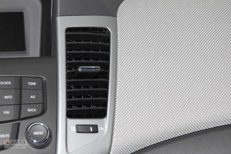 2009款科鲁兹1.8SE自动