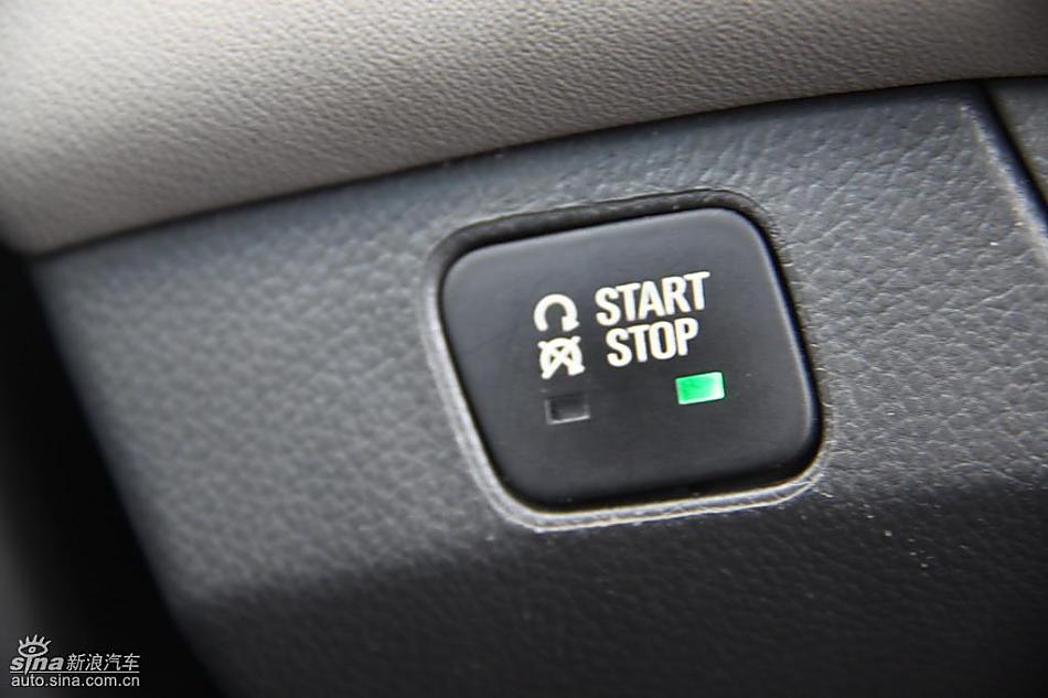 小黄蜂版科鲁兹实拍图内饰