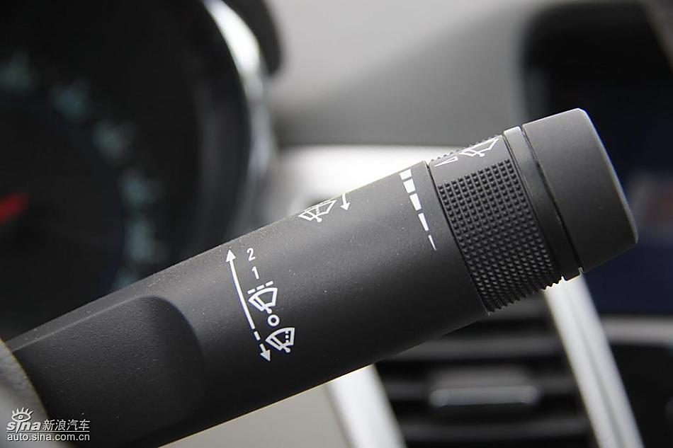 小黄蜂版科鲁兹实拍图内饰