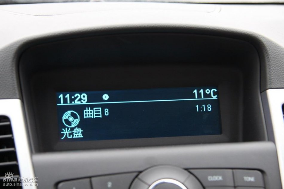 新浪试驾雪佛兰科鲁兹内饰实拍图