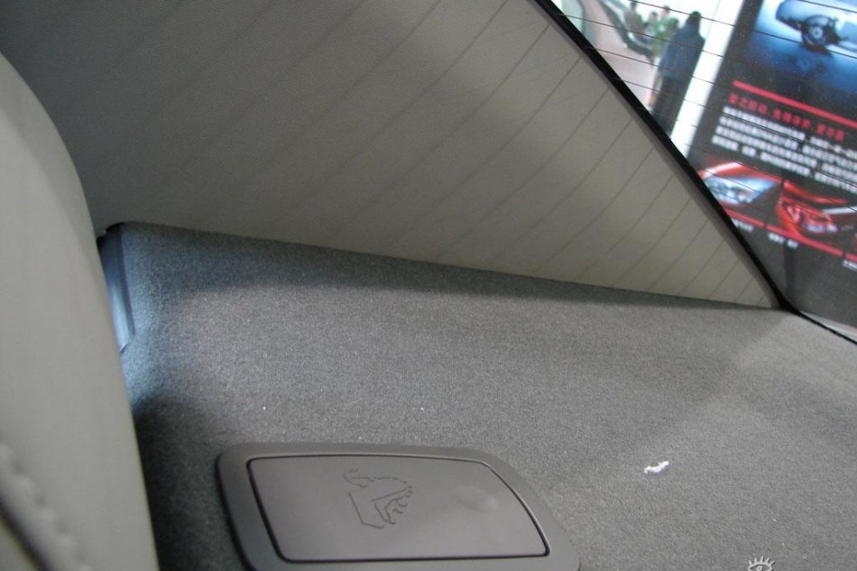 通用雪佛兰科鲁兹到店实拍-内饰